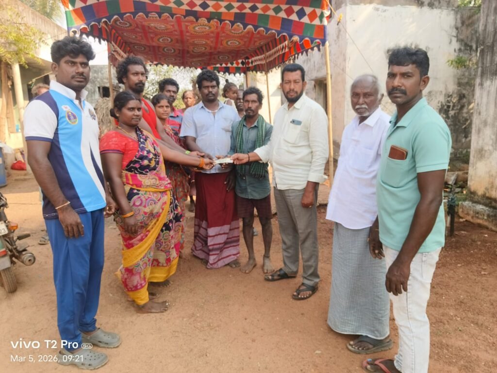 కస్తూరమ్మ కుటుంబానికి ఆర్థిక సాయం చేసిన దశదరామిరెడ్డి