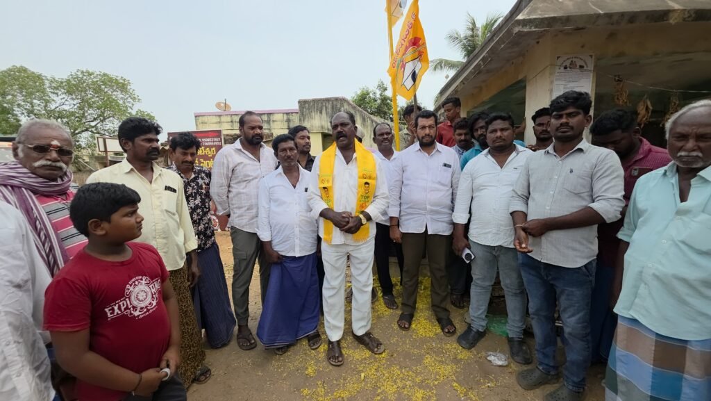 పెదగోవిందపల్లి లో తెలుగు దేశం పార్టీ 44 వ ఆవిర్భావ దినోత్సవ వేడుకలు.