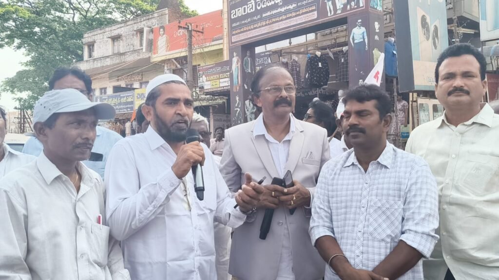 కోట లో “రన్ ఫార్ జీసస్”నినాదాలతో జిల్లా మైనార్టీ అధ్యక్షులు-జలీల్ అహ్మద్.