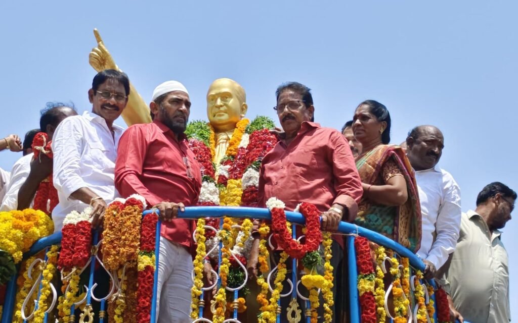 ప్రపంచ మేధావికి ఘన నివాళి – జిల్లా రైతు కార్యదర్శి నెల్లూరు మోహన్ రెడ్డి.